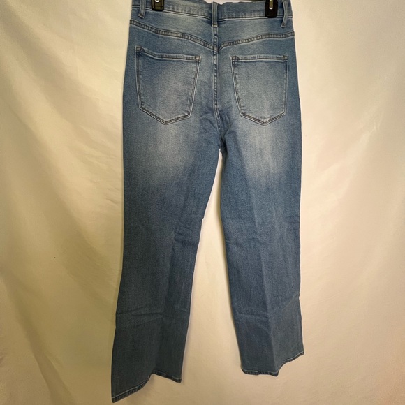 Swank A Posh Women’s No Dress Code Hi-waisted distressed bootcut jean sz 11 - Picture 2 of 3
